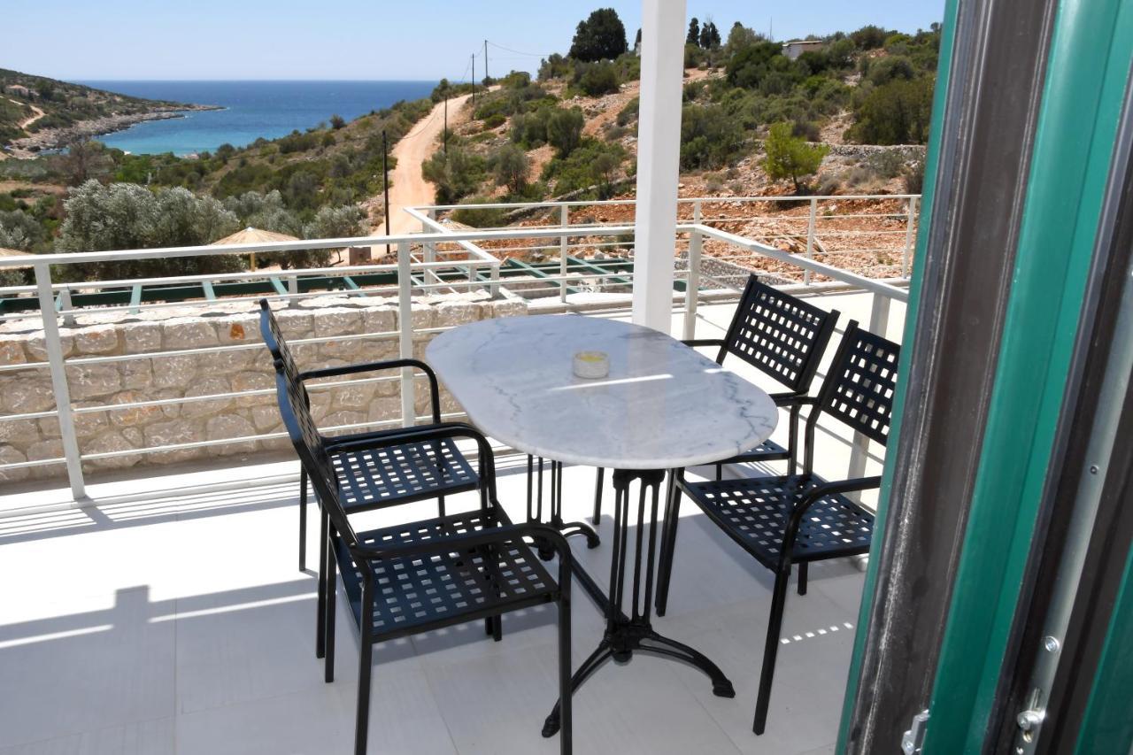 Karinta Bay Apartments Экстерьер фото
